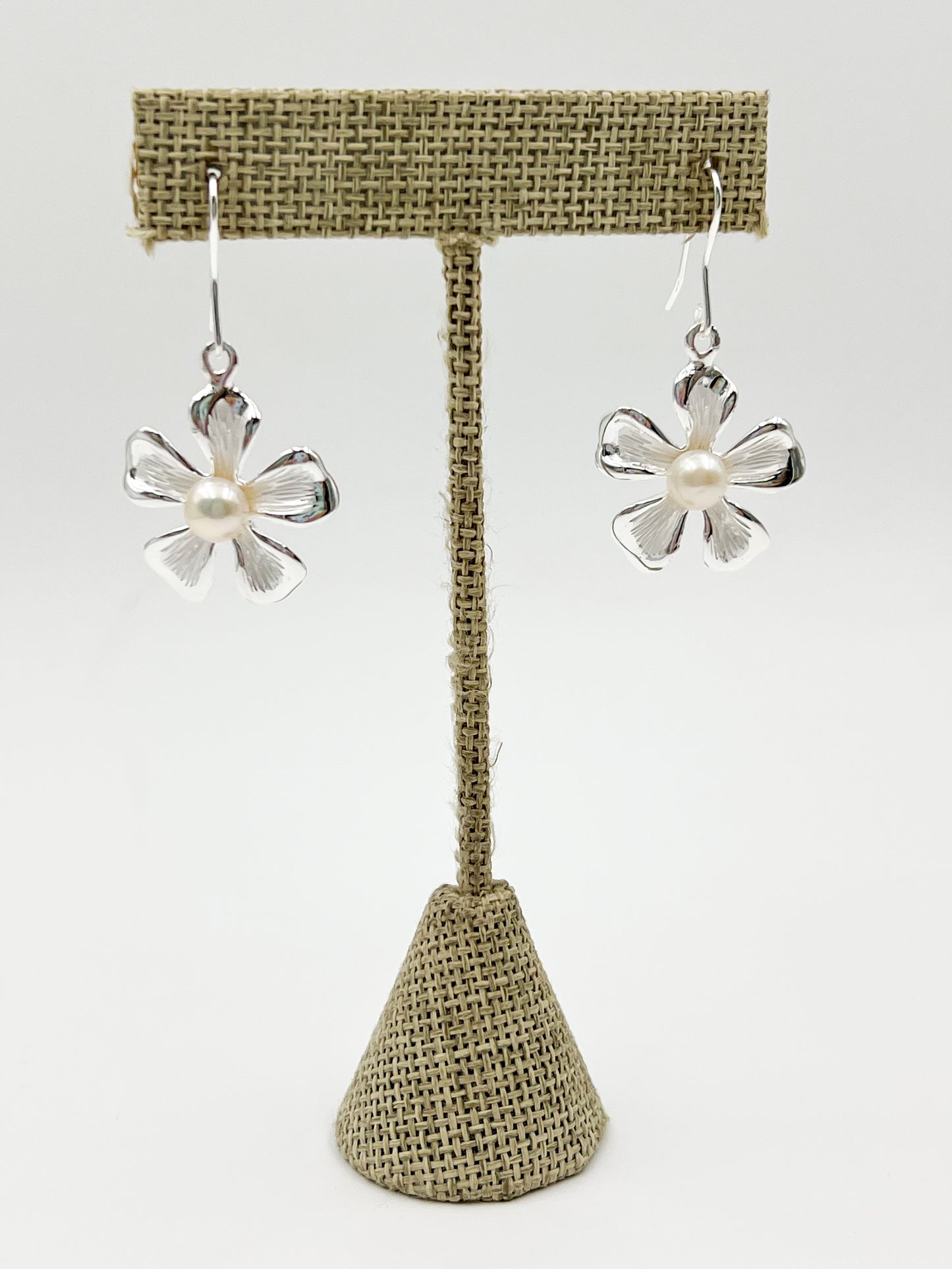 Sterling Silver Daisy Earrings
