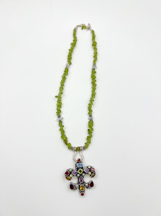 Fleur De Lis Gemstone Necklace (Peridot)
