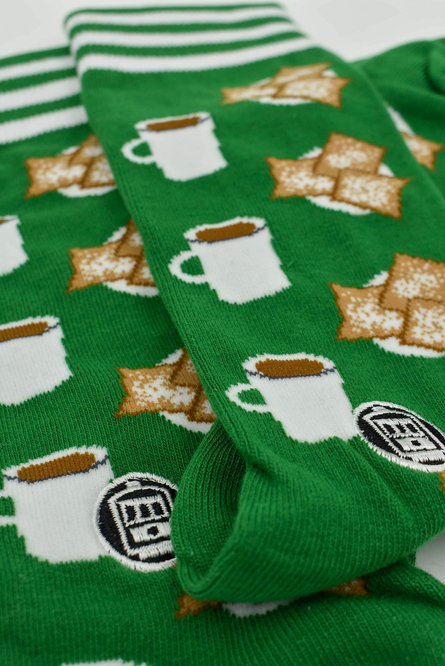 Calcetines de café y buñuelos
