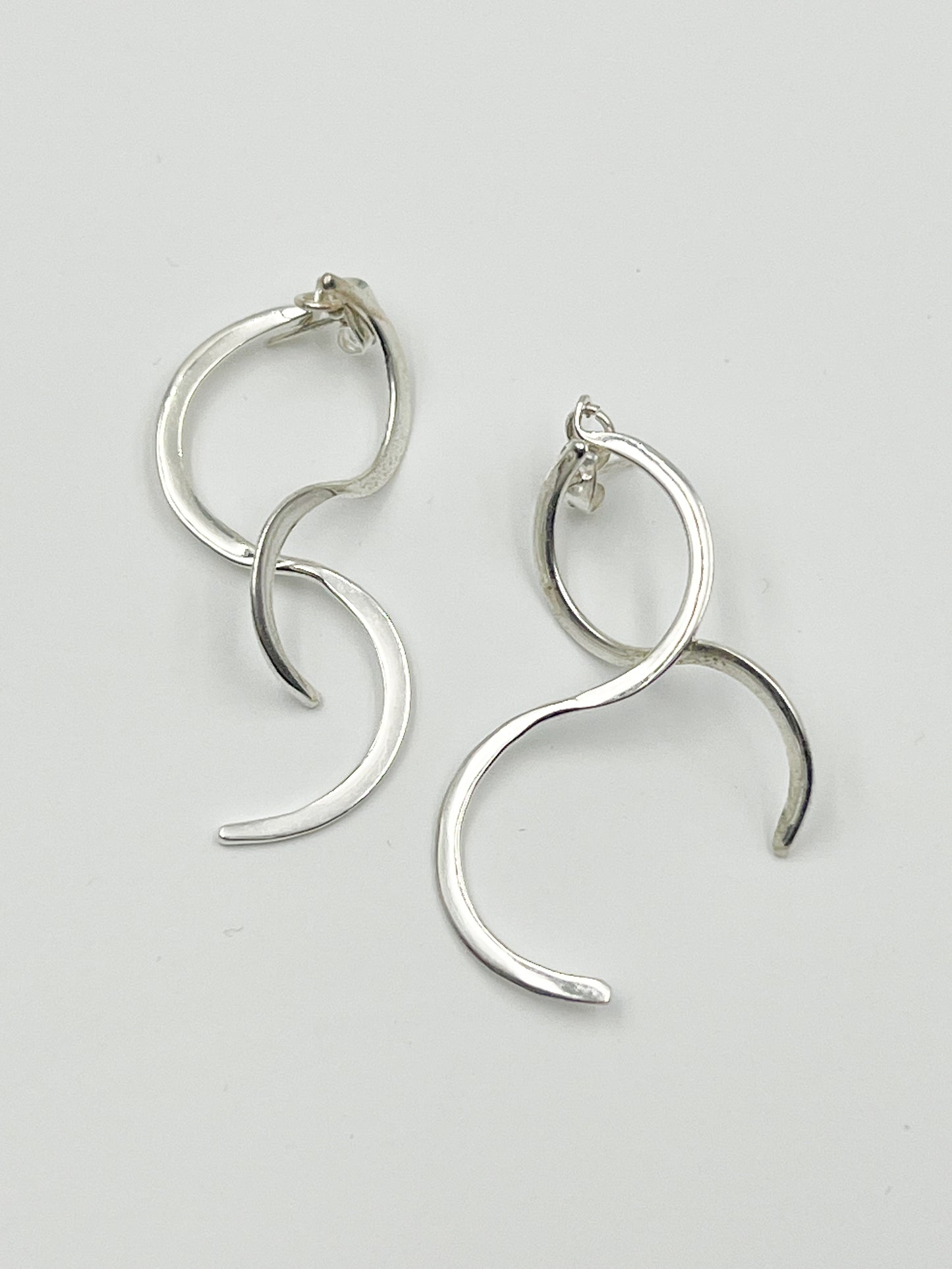 Silver Plated Curvy Earring