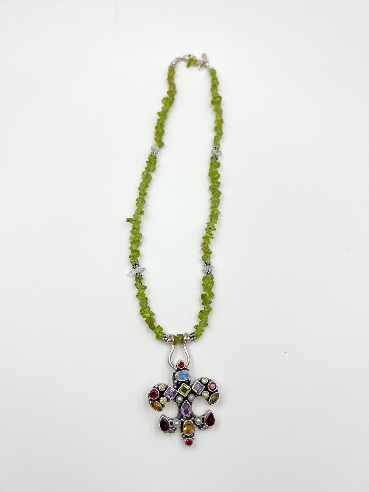 Fleur De Lis Gemstone Necklace (Peridot)