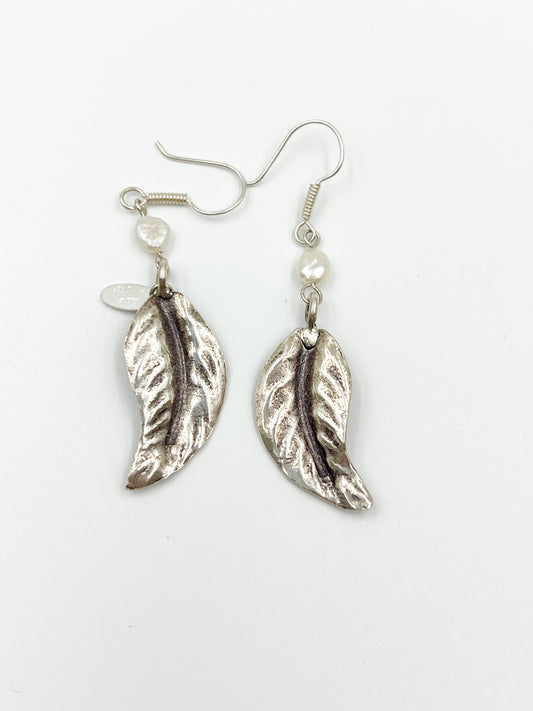 Mini Leaf Earrings