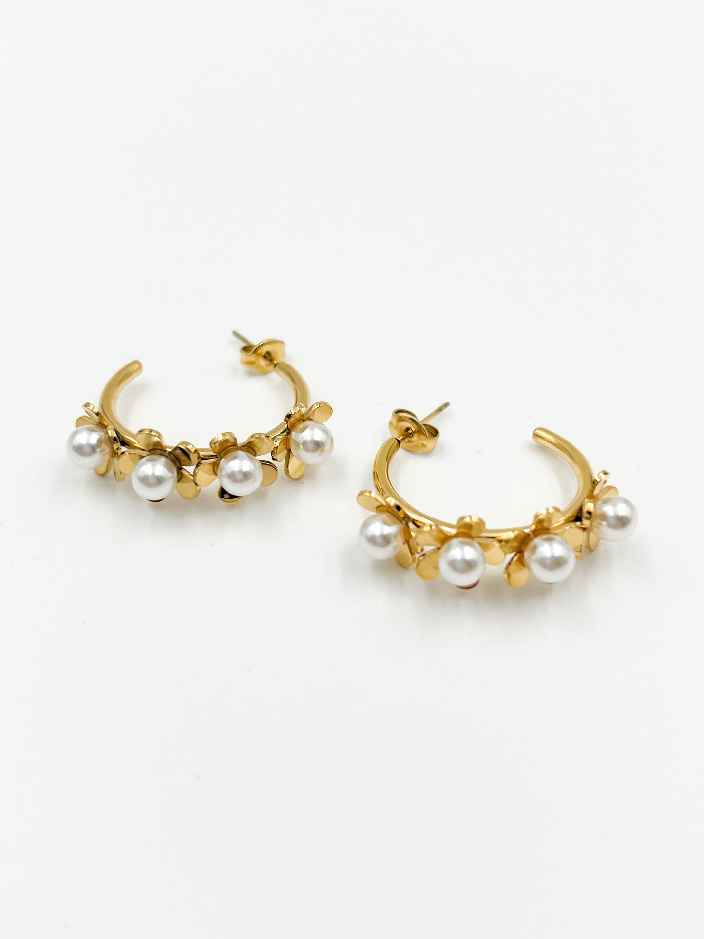 Carter Floral Earrings