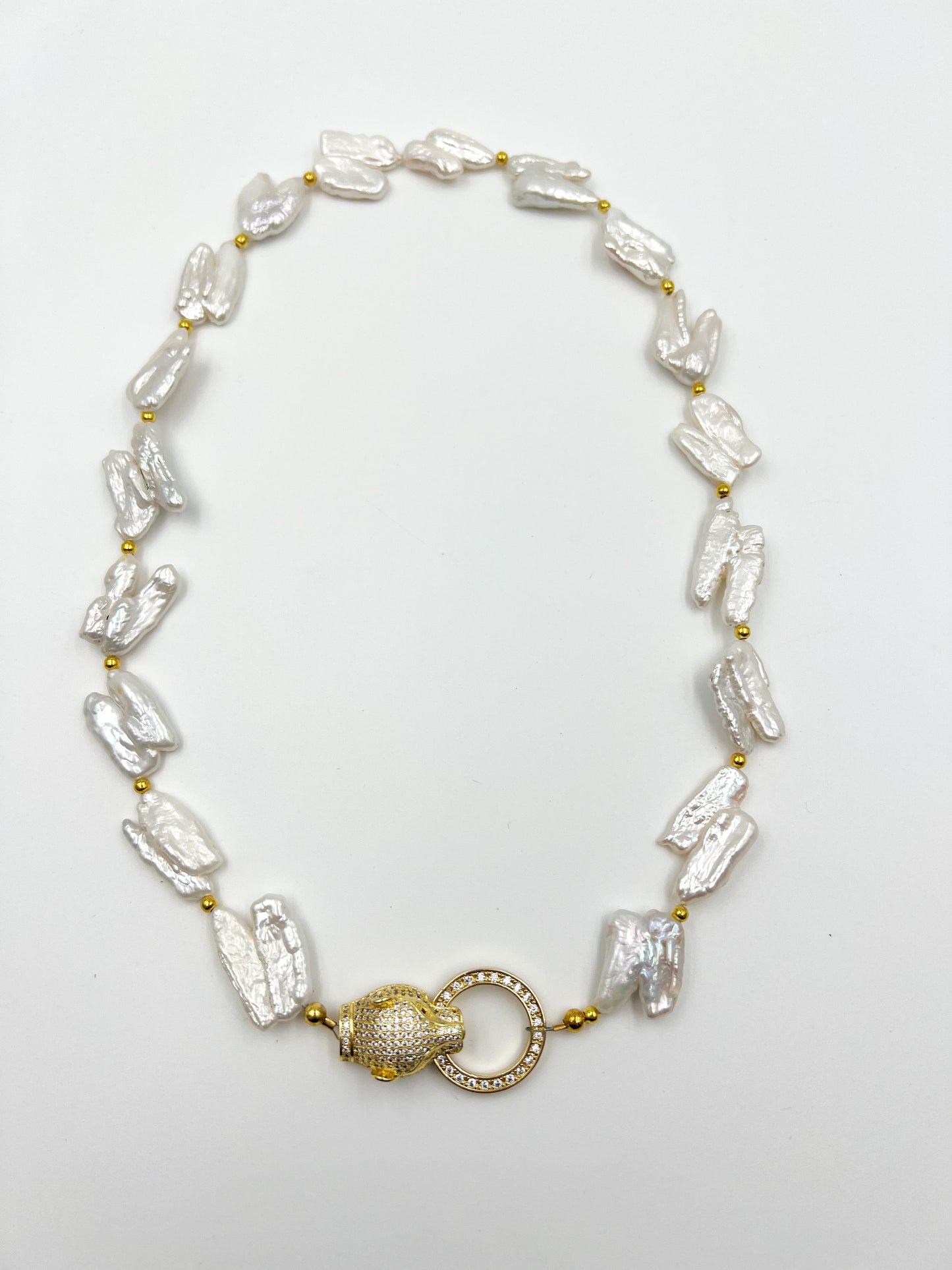 Tiger Clasp + Freshwater Pearl NK