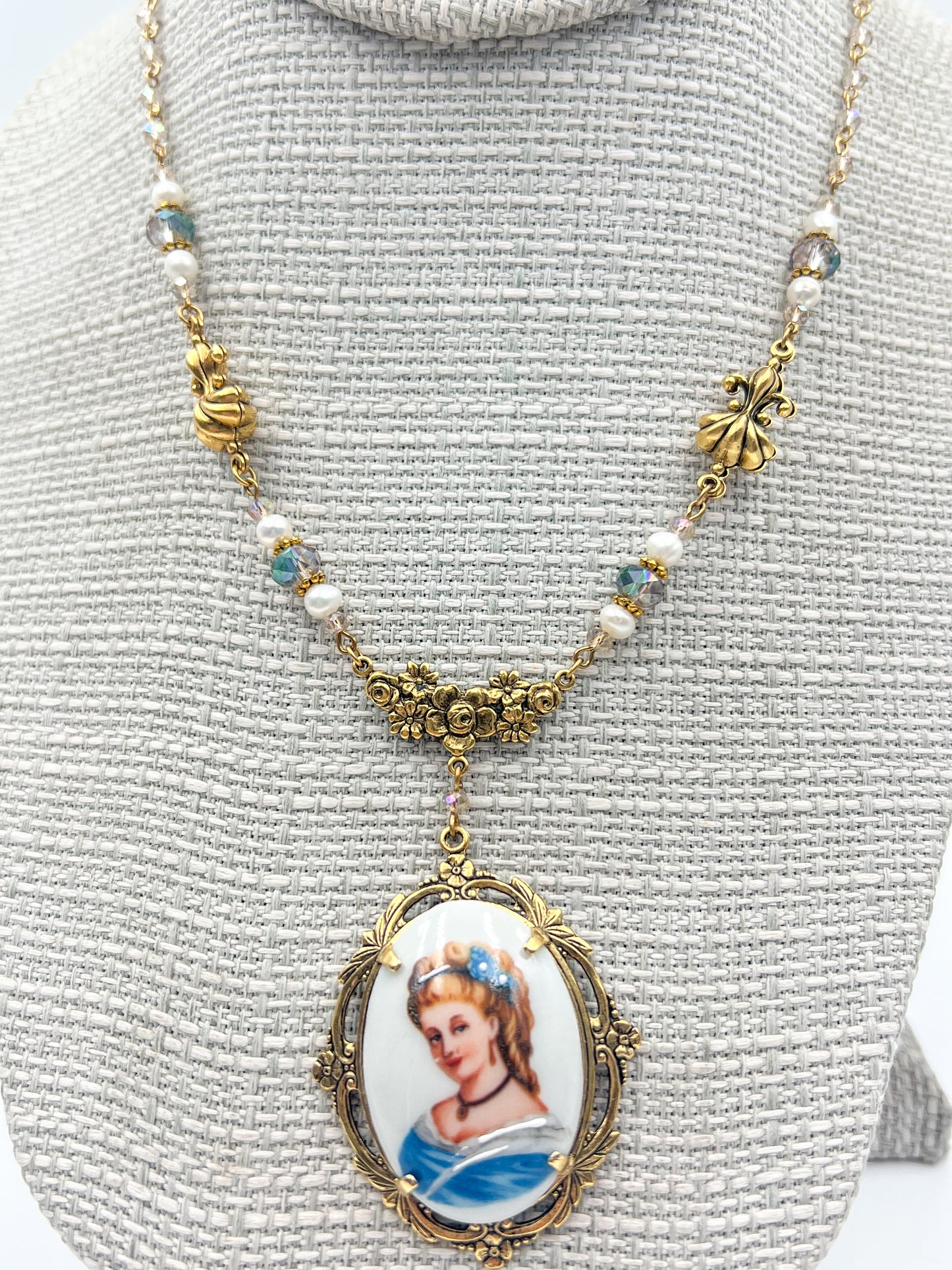 Limoges Porcelain Necklace in Gold