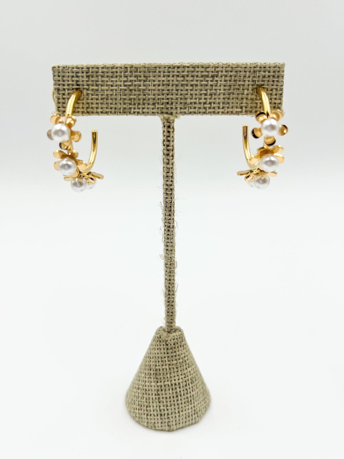 Carter Floral Earrings