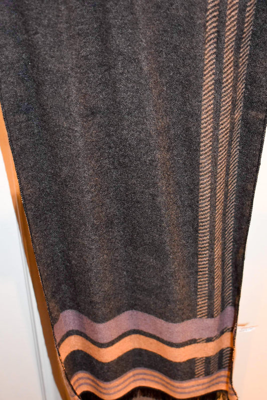 Heritage Grey/Beige Scarf
