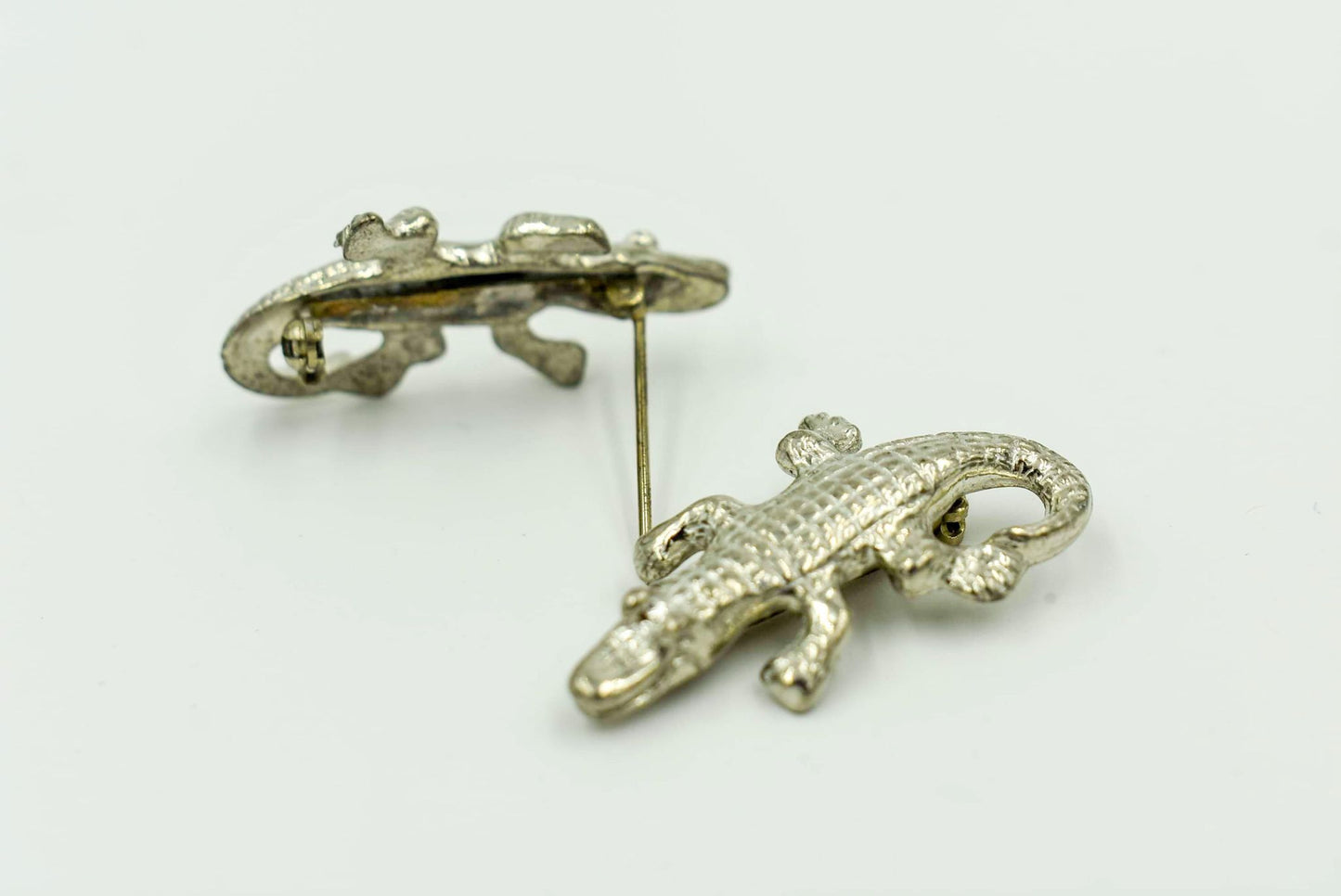 Alligator Pewter Pin 