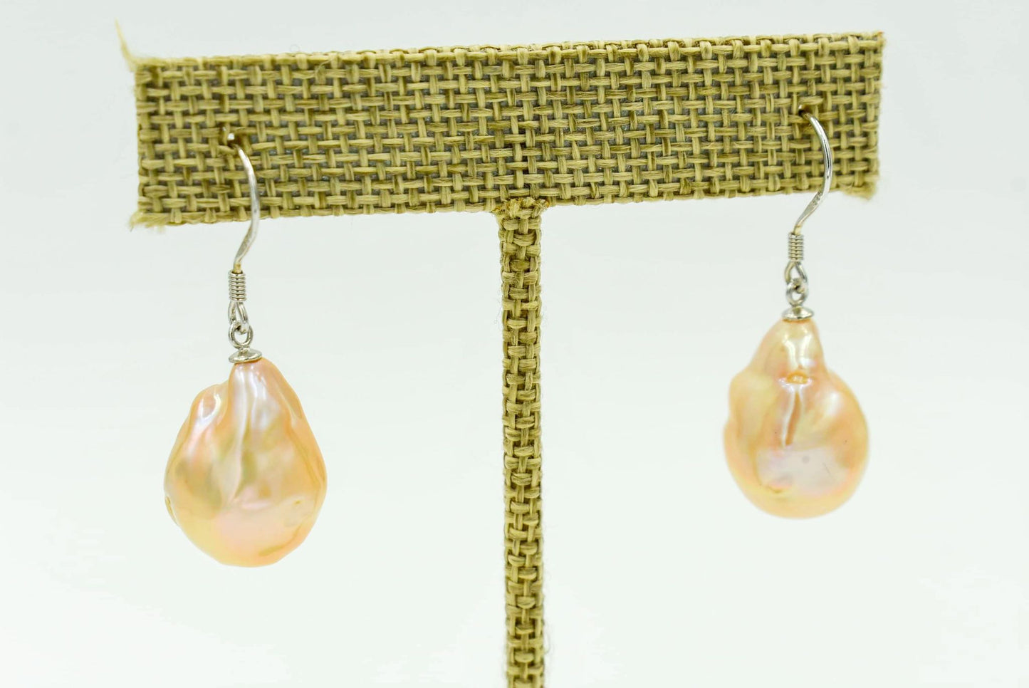 Natural Baroque Pearl Earring