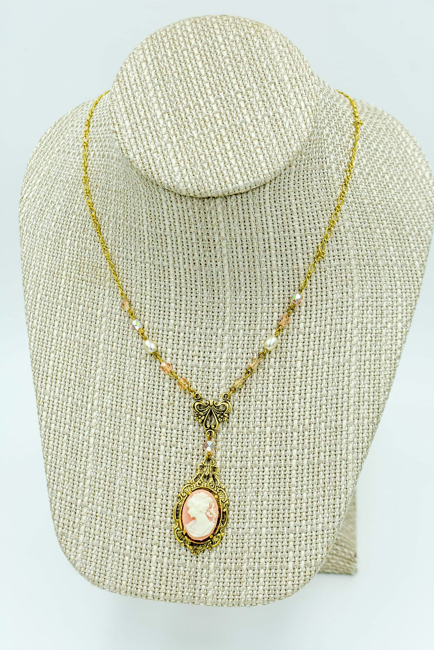 Victorian Cameo Necklace - Pink & Gold